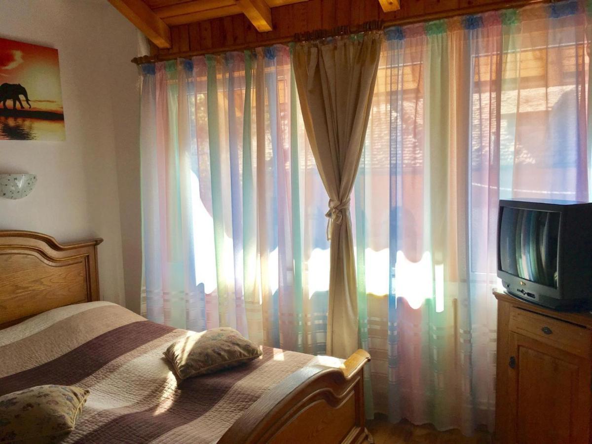Rolling Stone Hostel براشوف المظهر الخارجي الصورة