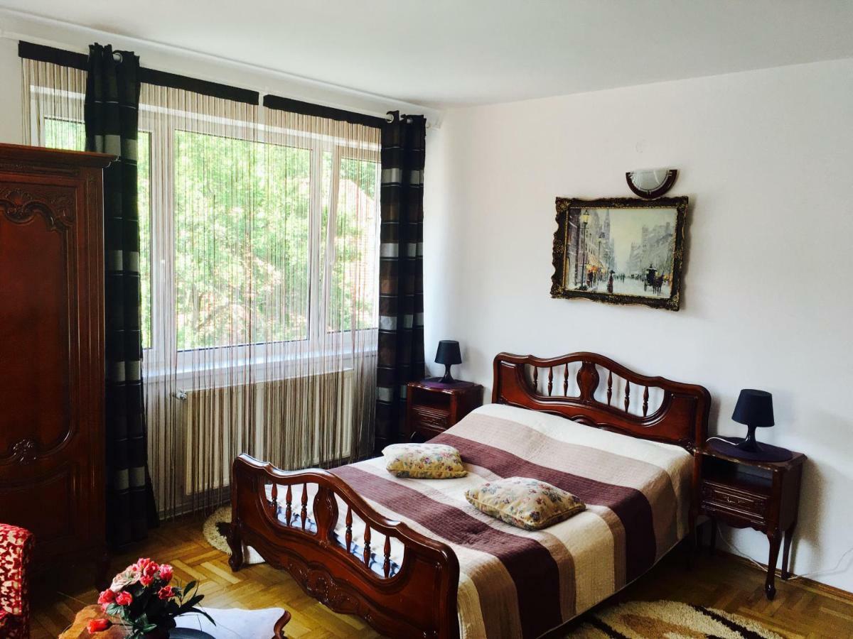 Rolling Stone Hostel براشوف المظهر الخارجي الصورة